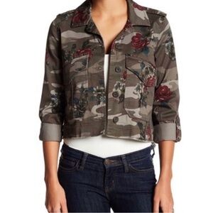 Jolt Floral Camouflage Women's Jacket Size XL